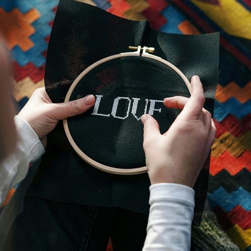 Yorwex 12 Pieces 5 Inch Embroidery Hoops Adjustable Wooden Circle