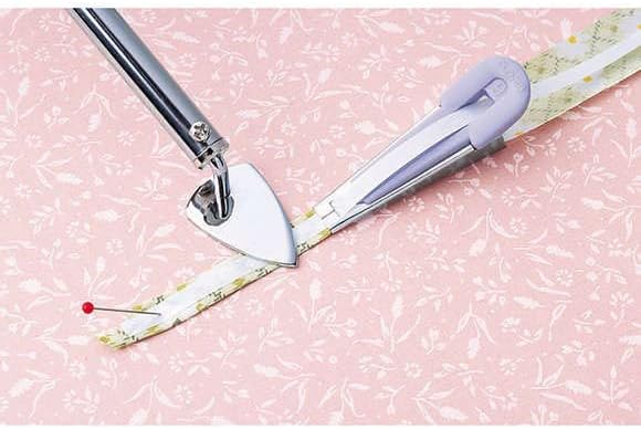 Clover Fusible Bias Tape Maker 12mm, 12, Yellow