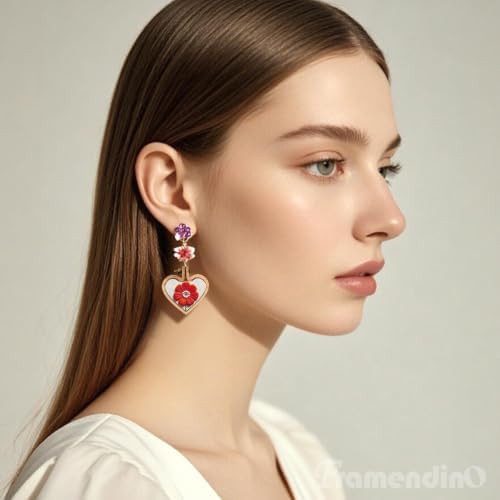 Framendino, 10 Pack Heart Shaped Mini Embroidery Hoop Wood Hoops Ring