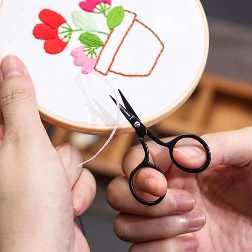 Small Embroidery Scissors: Black Forged Stainless Steel Sharp Straight