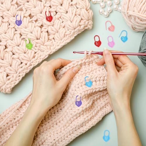 100 Pcs Crochet Stitch Markers Plastic Knitting Stitch Markers Heart