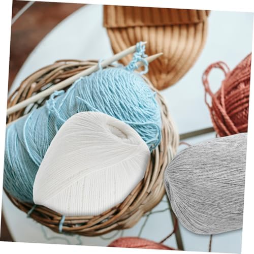 Wool Yarn for Knitting and Crocheting Xmas 6 Balls for Cardigans