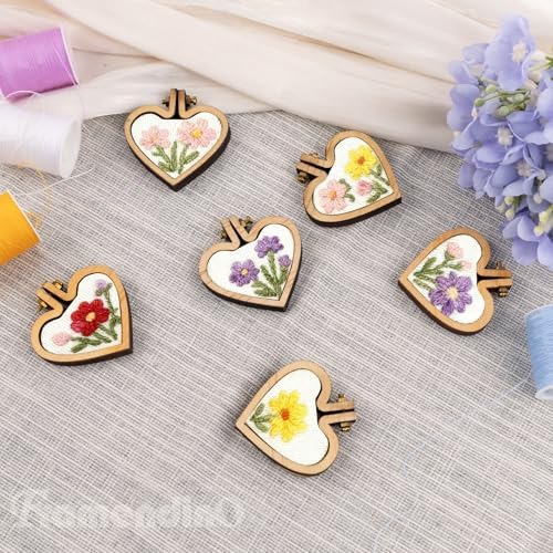 Framendino, 10 Pack Heart Shaped Mini Embroidery Hoop Wood Hoops Ring