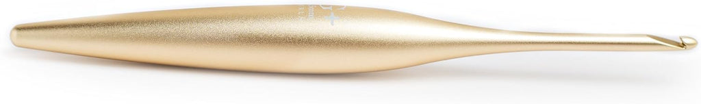 Furls Crochet Hook, Gold Streamline Metal Matte Finish & Polished