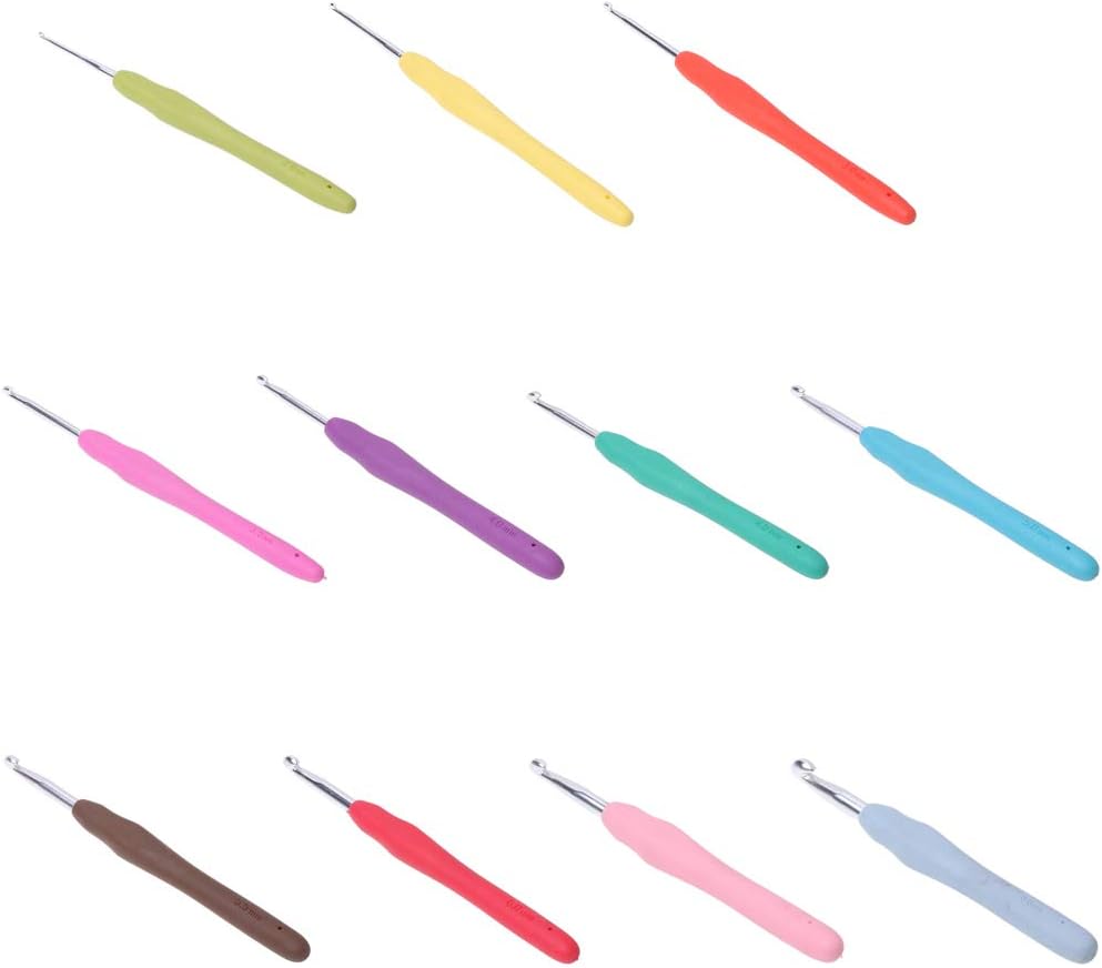 Ergonomic Aluminum Crochet Hook with Soft Rubber Grip, 2mm to 8mm Size