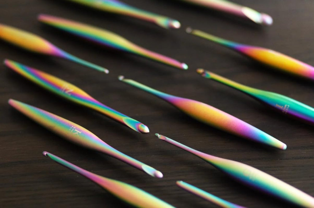 Furls Crochet Hook, Limited Edition Matte Aura Streamline Metal