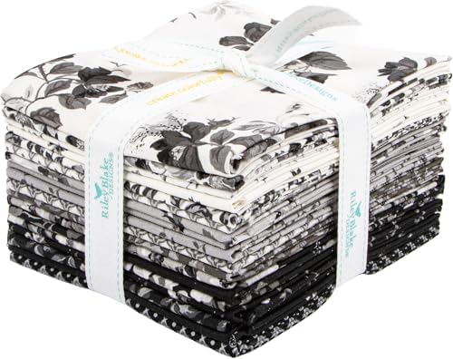 Ink & Ivory 18 Fat Quarters Riley Blake Designs FQ-16910-18