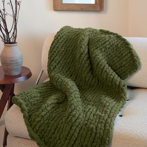 Jumbo Chunky Yarn for Hand Knitting - Super Thick Chenille Chunky Yarn