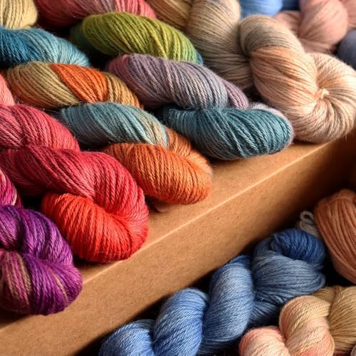 100% Baby Alpaca Yarn Wool 100g Hank DK Weight Hand Dyed Made in Peru