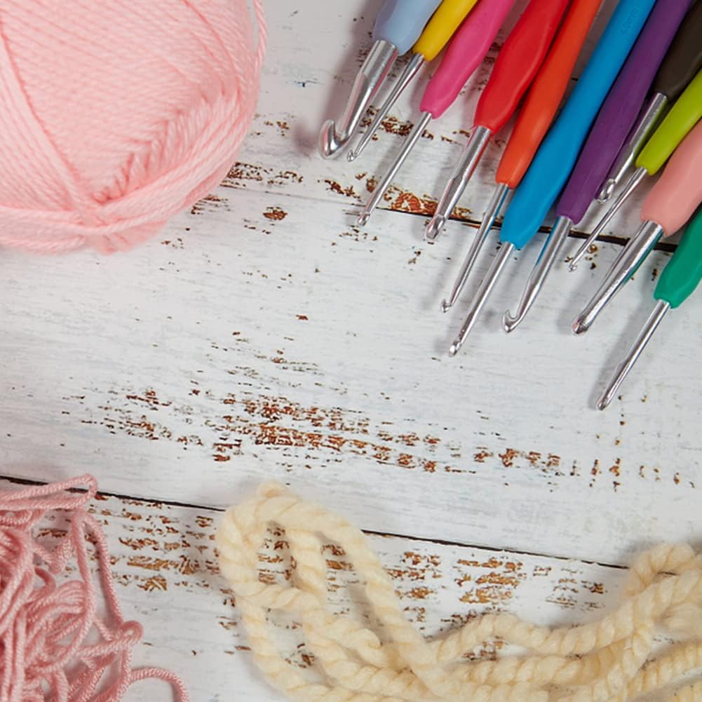 Crochet Hooks 2.5mm 3.5mm 4.5mm Crochet Needles QLRFFLJOY 3 pcs