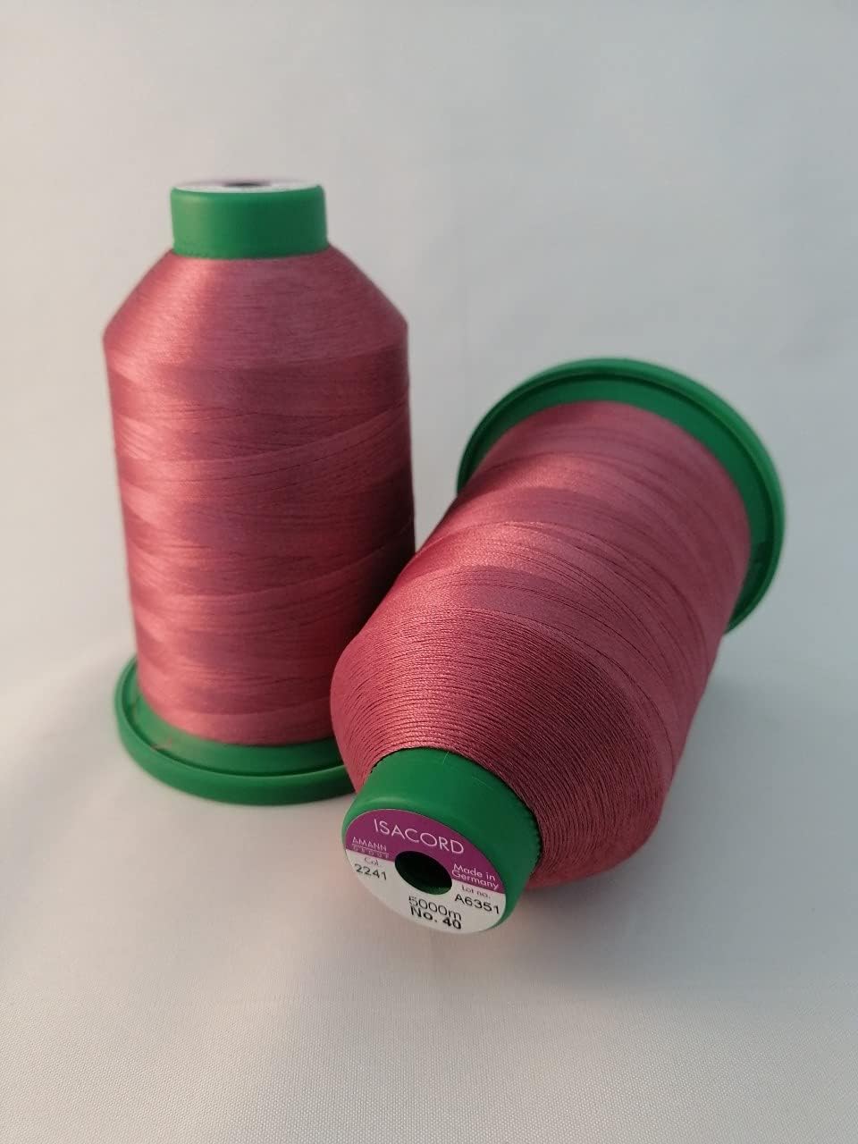 Isacord Embroidery Thread Thread 5000M Color 2241