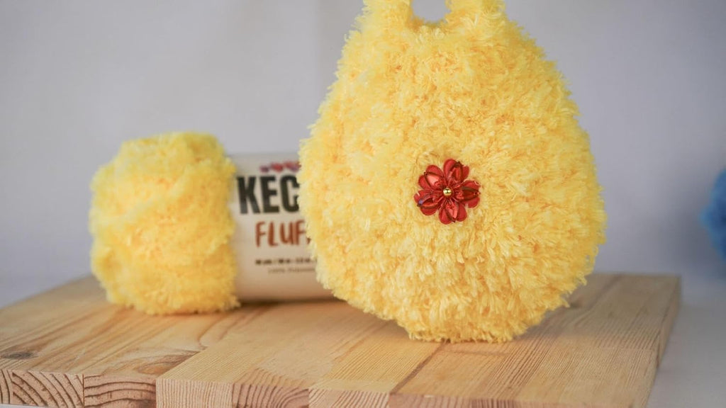 KECHE Fluffy Bulky Yarn – Super Soft Chunky Fuzzy Blanket Weight # 5