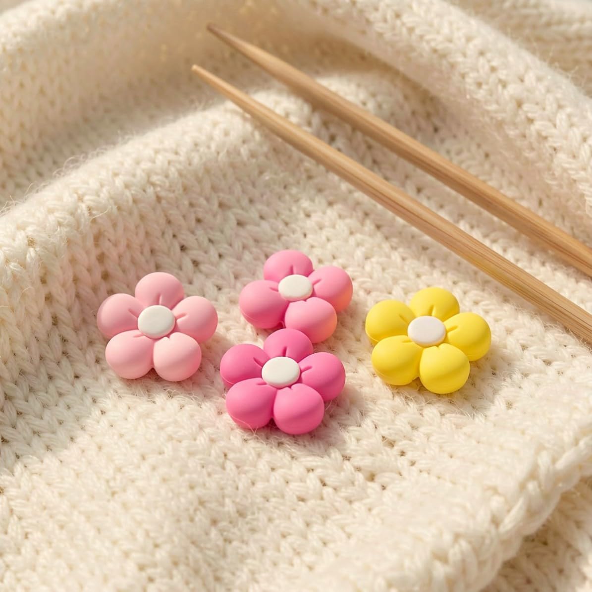 Cute Flower Knitting Needle Point Protectors for Winter, 16pcs