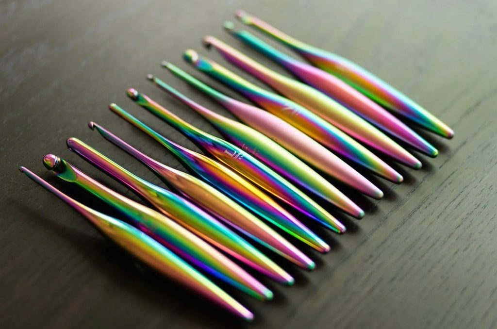 Furls Crochet Hook, Limited Edition Matte Aura Streamline Metal