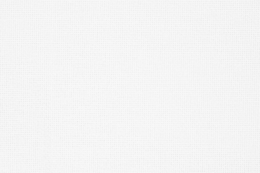 RIOLIS 3270/100 Zweigart 28 ct White Brittney Lugana Cross Stitch
