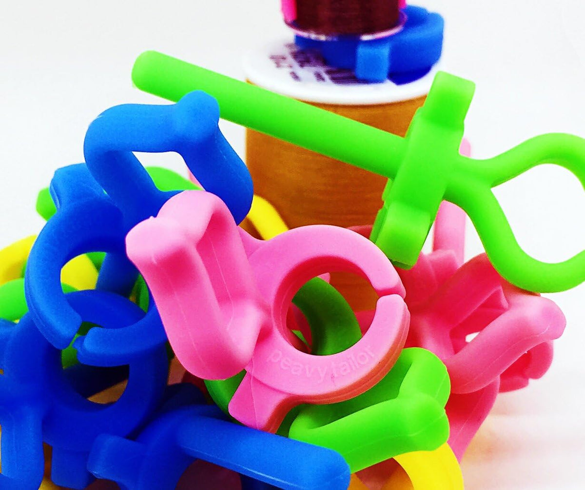 PeavyTailor 12 pcs Bobbins Buddies Bobbin Holder Clamp Thread
