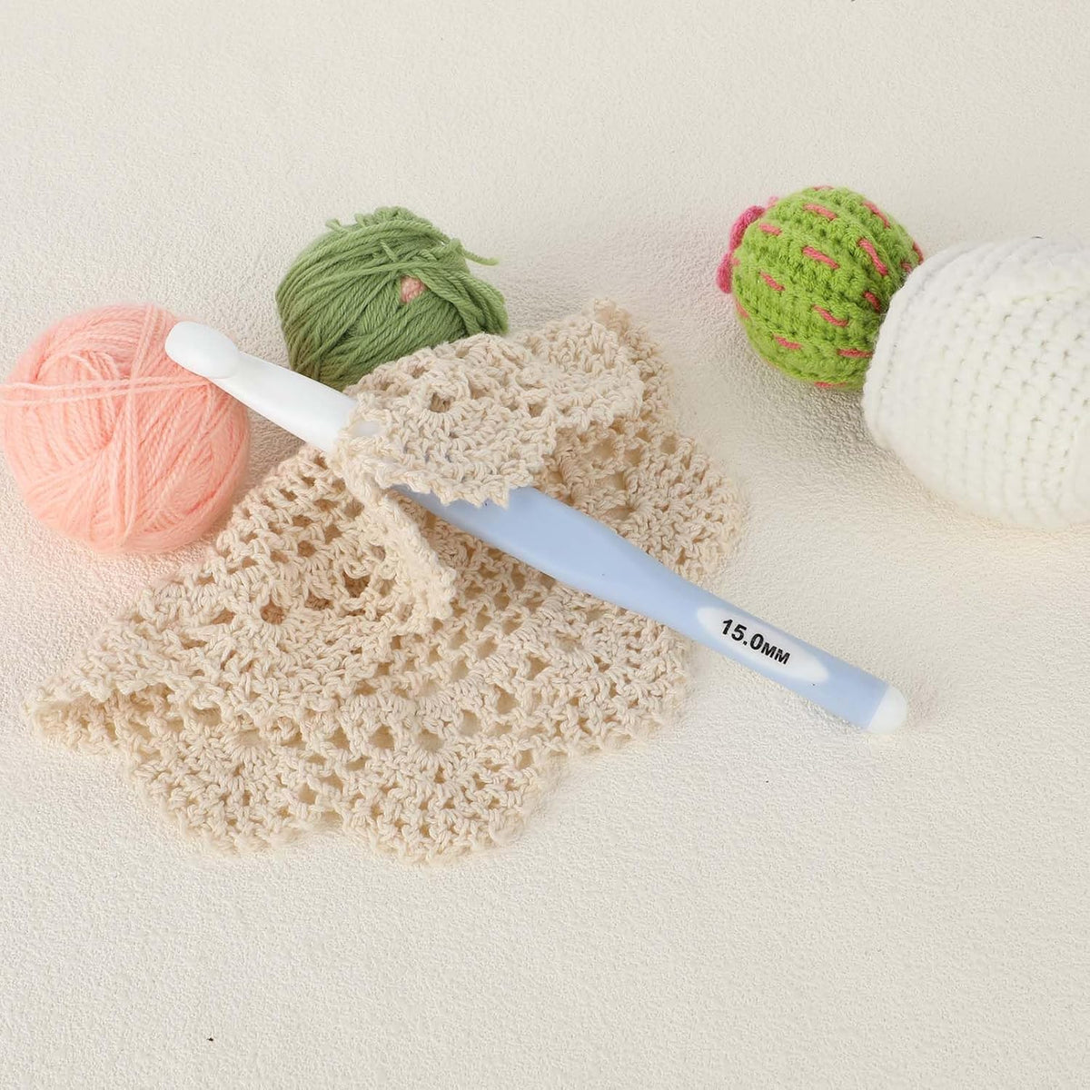 15mm Large Size Crochet with Ergonomiv Handle, Long Rubber Handle