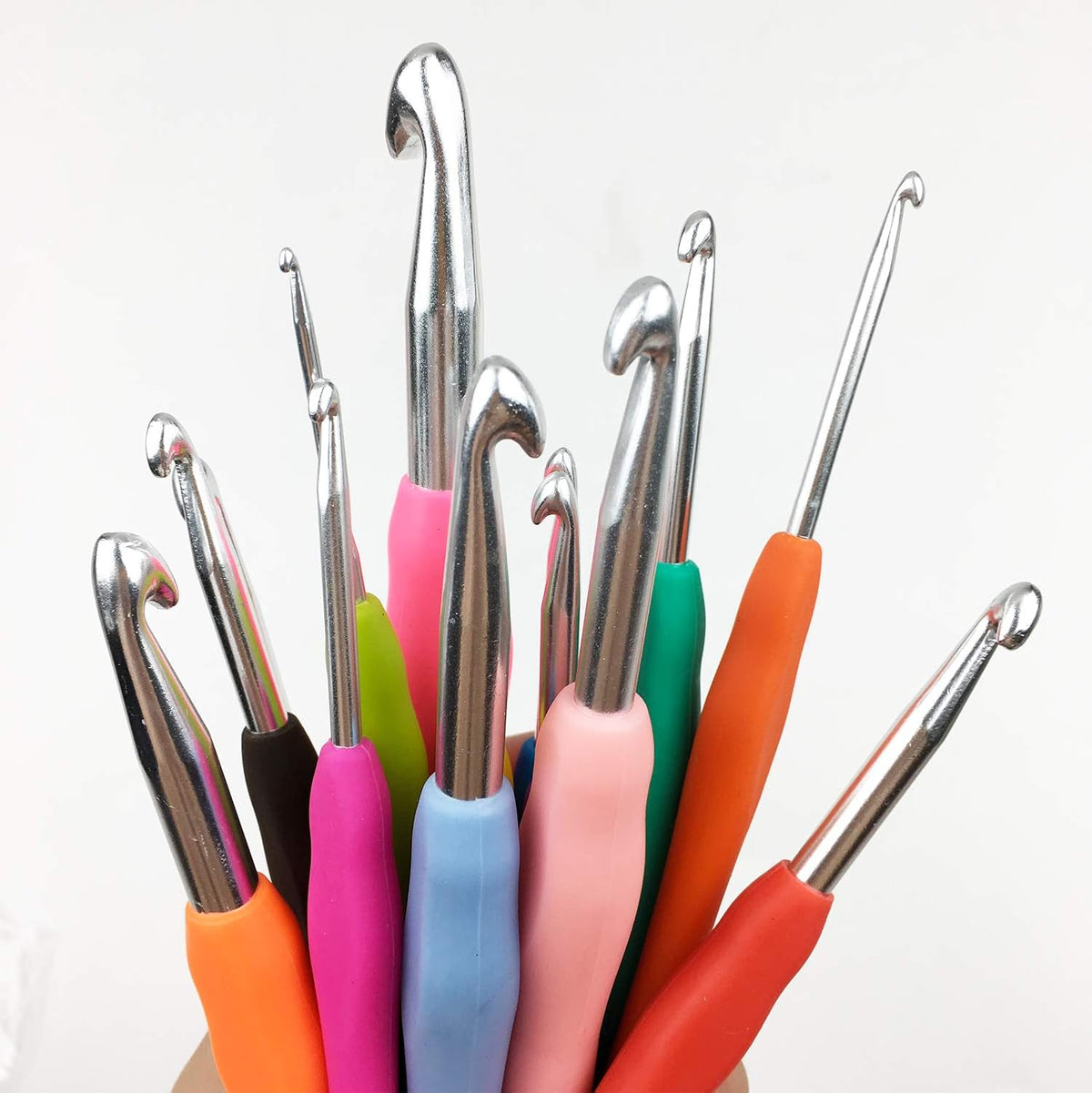 Mdoker Extra Long Crochet Hooks,Large Size N/P/15(10.0mm) Crochet
