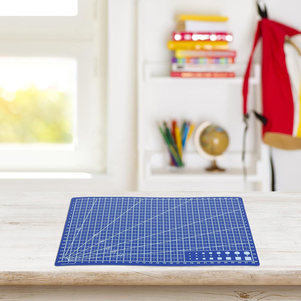 A4 Double-sided Craft Cutting Mat with Grid, Self-healing Surface
