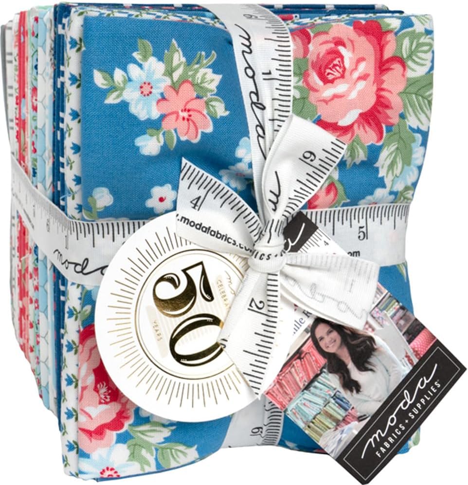 Camille Roskelley a cat Named Stitch 40 Fat Quarters Moda Fabrics