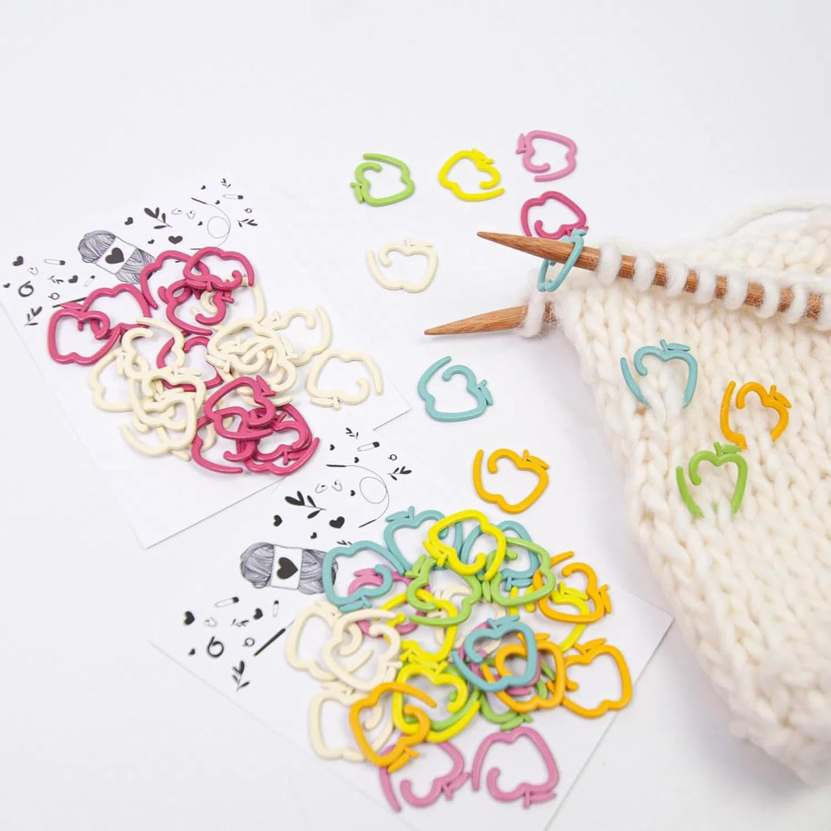 Wonafa 24 Pcs Stitch Markers for Crocheting,Colorful Crochet Stitch