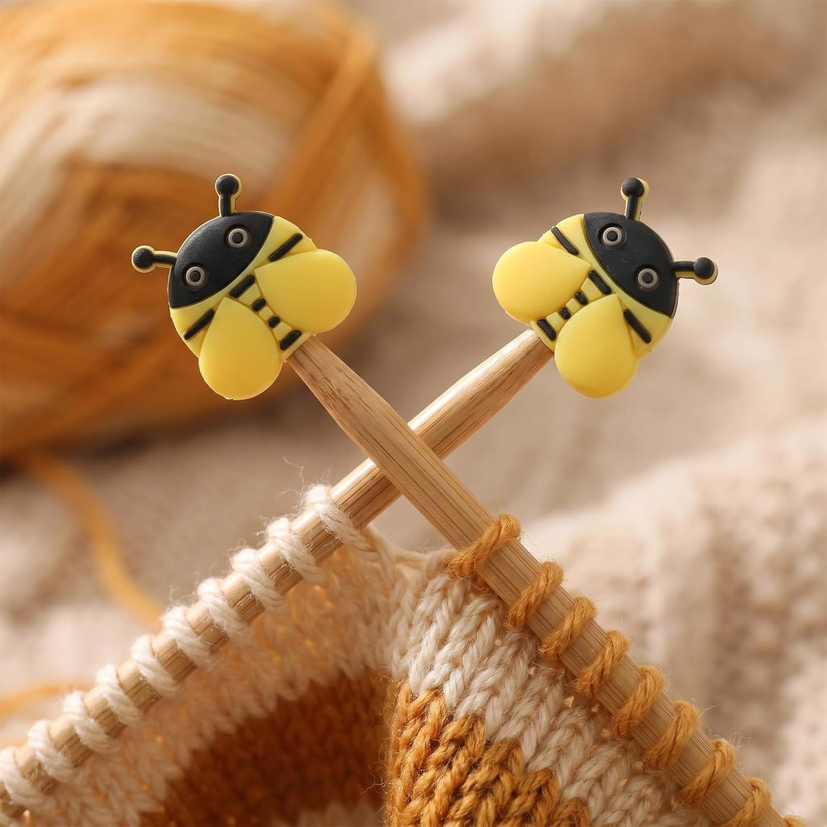 6Pcs Bee Knitting Needle Stoppers, Ymapinc Knitting Needle Caps (2mm)