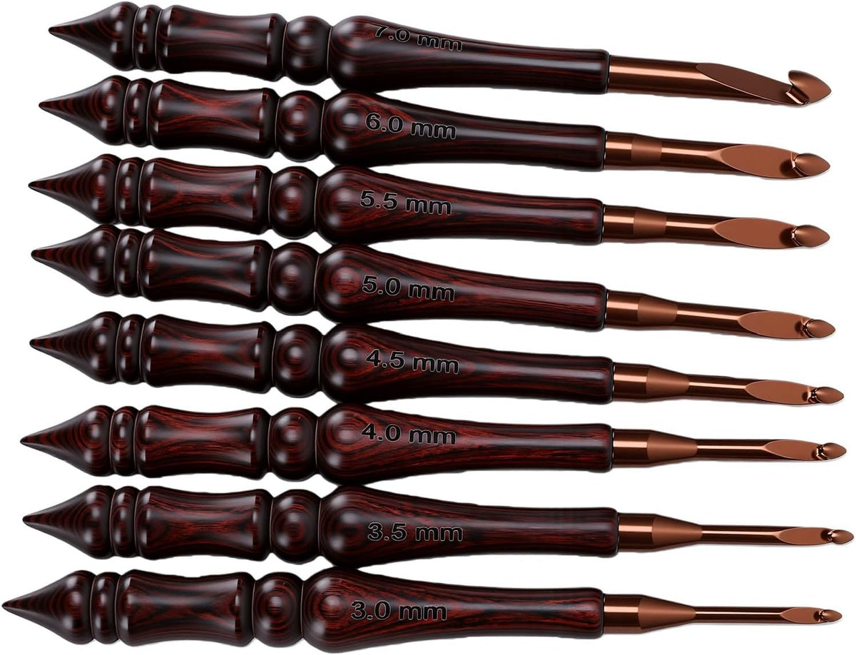 GOWENIC Crochet Hook Set 8 Pcs 3-7mm Ergonomic Aluminum with Wood