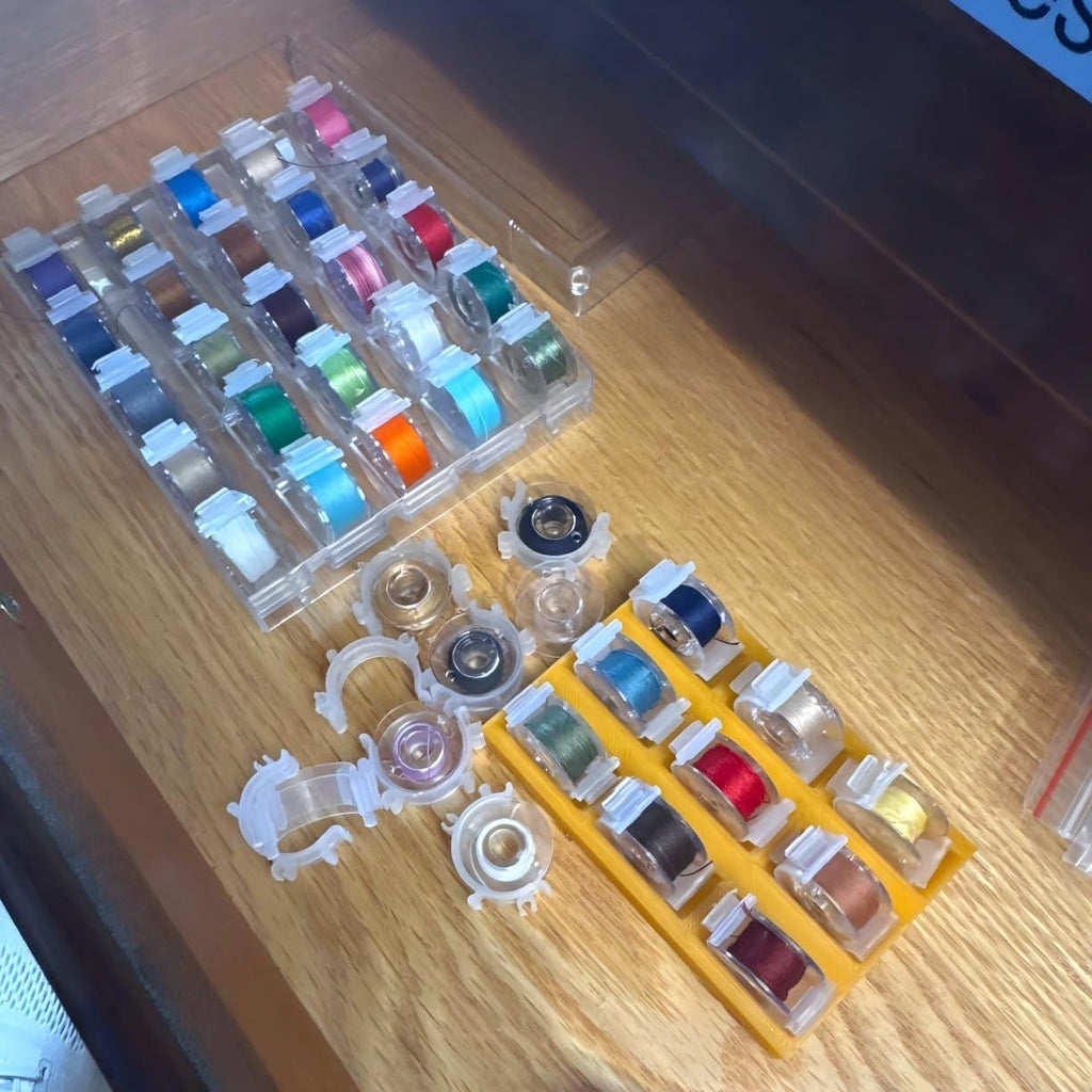 Joyangy 80-Pack Bobbin Clips, Plastic Thread Holder for Embroidery