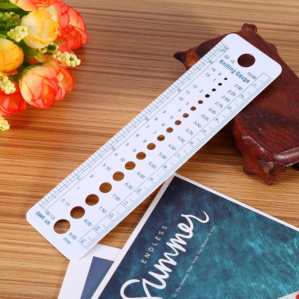 Plastic Knitting Needle Gauge Ruler, Inch and Cm Sizes 2 10mm