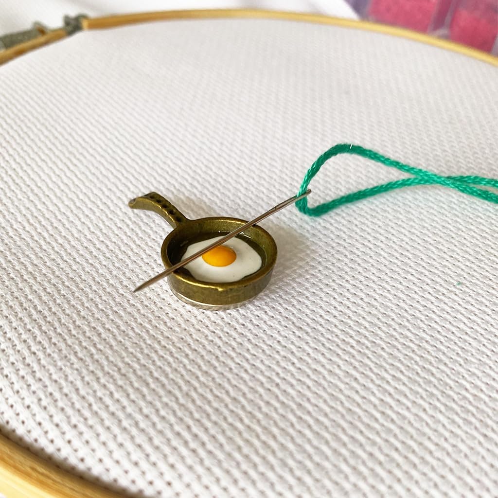 DPXWCCH Pack of 2 Frying Pan Needle Minders, Magnetic Needle Holder