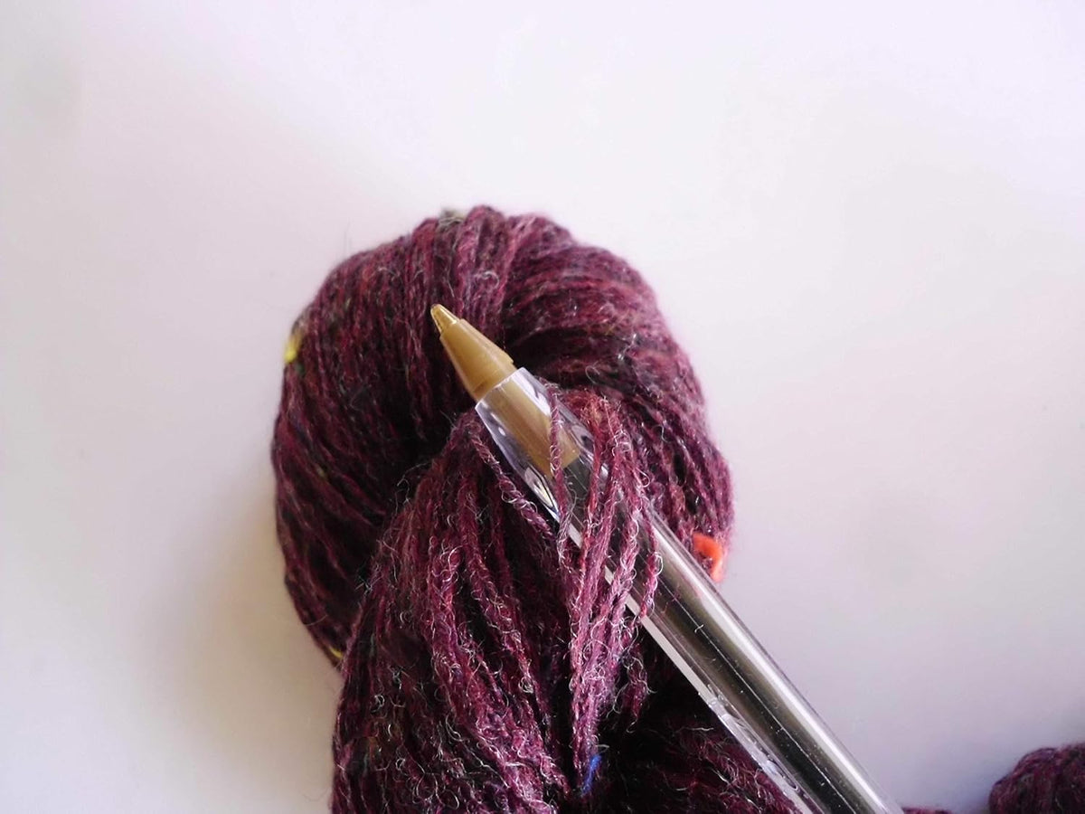 Four SKEINS 80 /20 Acryl/ Wool Burgundy Maroon Purple Multicolor Tweed