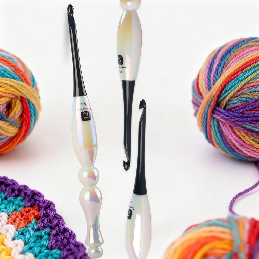 Svartur 5.5mm Crochet Hook, Ergonomic Crochet Needle with Resin Handle