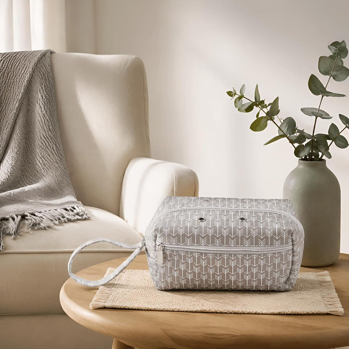 Knitting Bag, Gray Oxford Yarn Storage Organizer for Yarn Skeins
