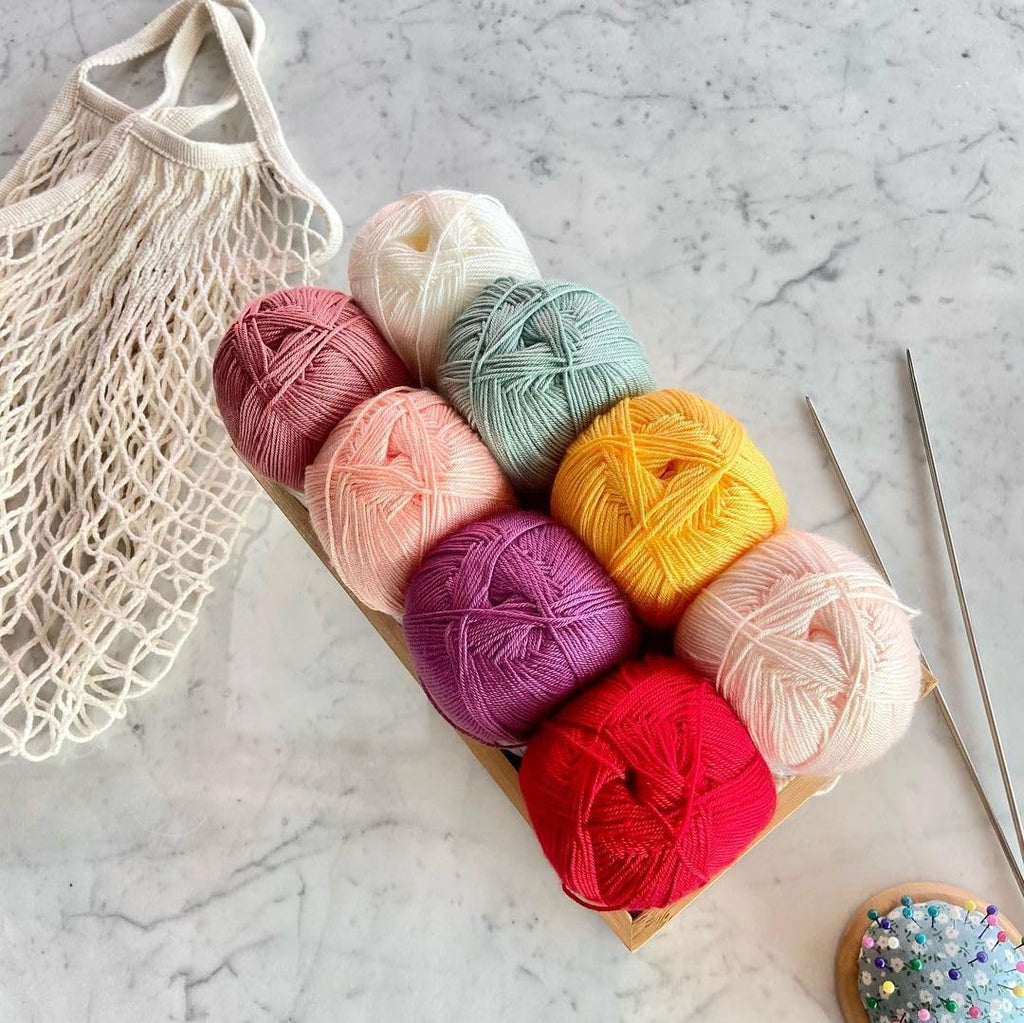 Estako Dream Soft Microfiber Acrylic Yarn, Fingering Weight 1