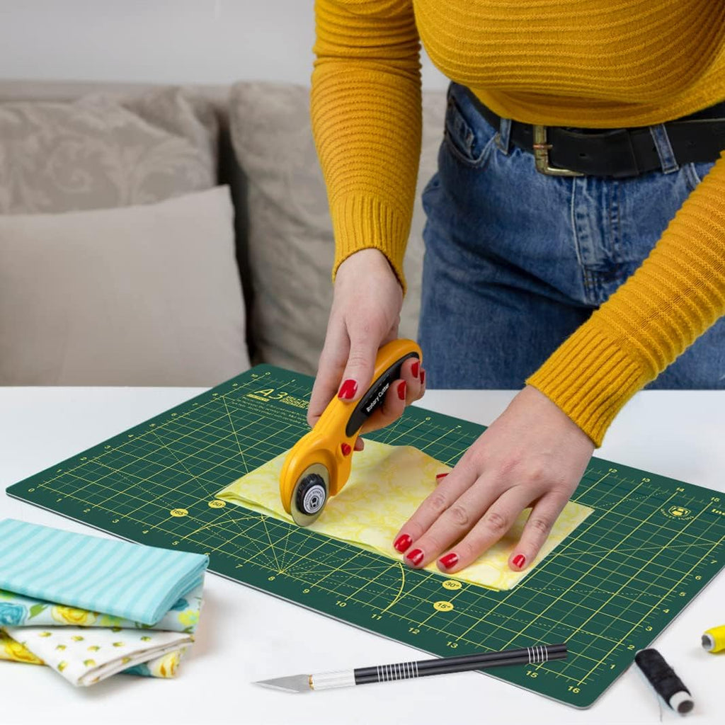 Headley Tools Rotary Cutter Set - 45mm Fabric Cutter, 5 Extra Rotary