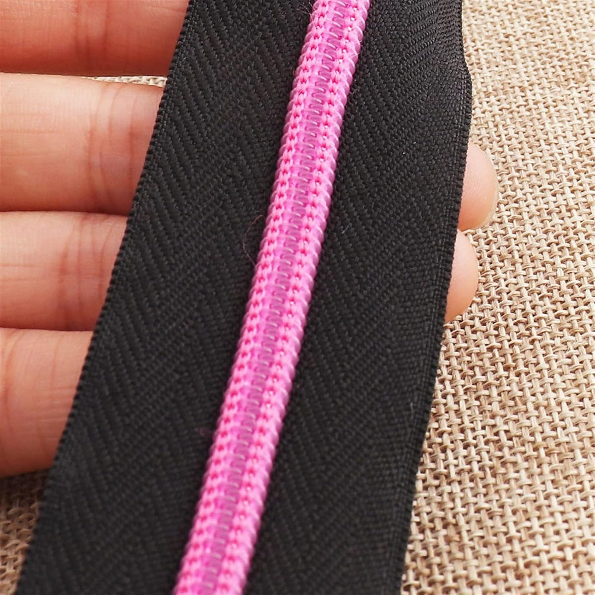 Lueao Cqinju-Sewing Zippers 5# 5-10 Yards White/Purple/Black/Brown