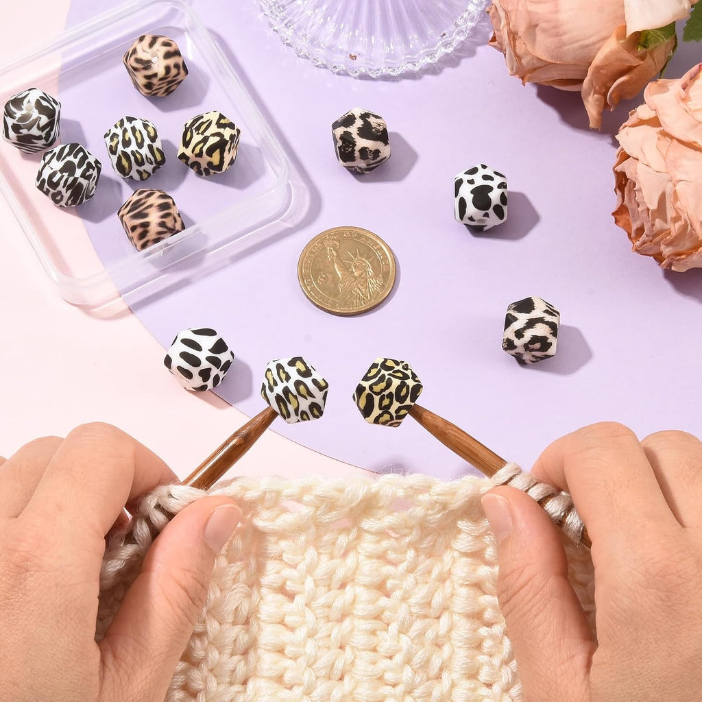 BEEFLYING Knitting Needle Stoppers Leopard Print, 4-11(3.5-8mm)