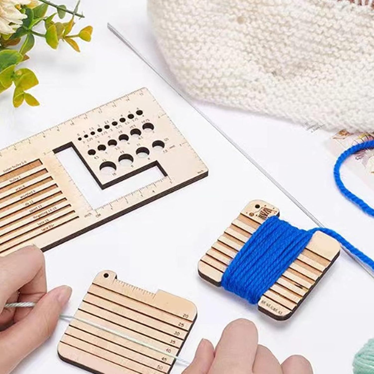 Knitting Needle Gauge Measure Tool Ruler Tool for Crafting Knitting