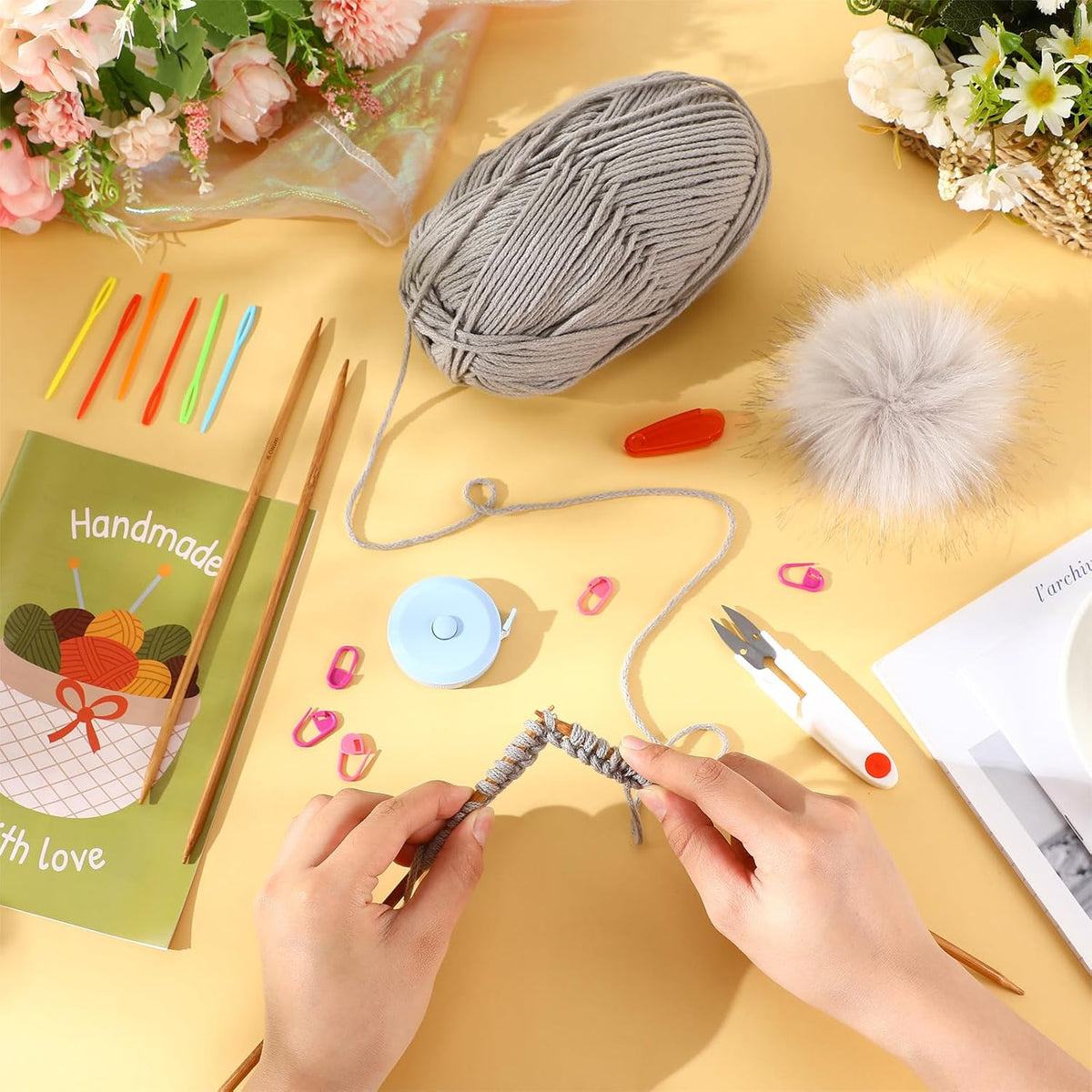 GliCraft Hat Knitting Kit for Beginners with Yarn Needles Pom,Warm