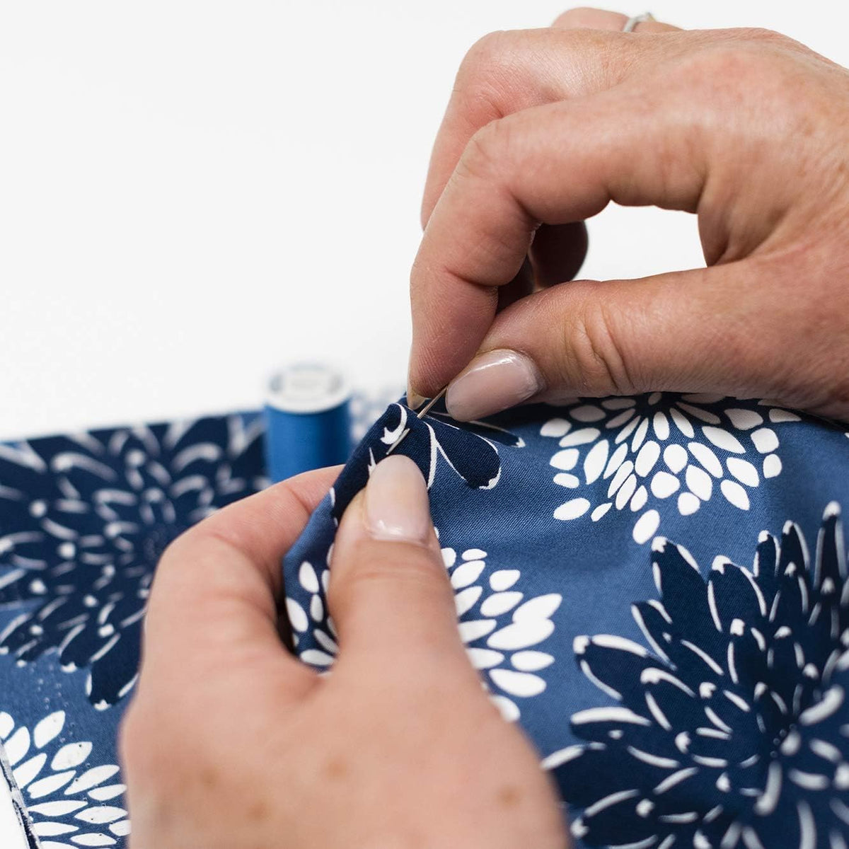 Korbond 45 Piece Home Set Assortment for A Multitude of Hand Sewing
