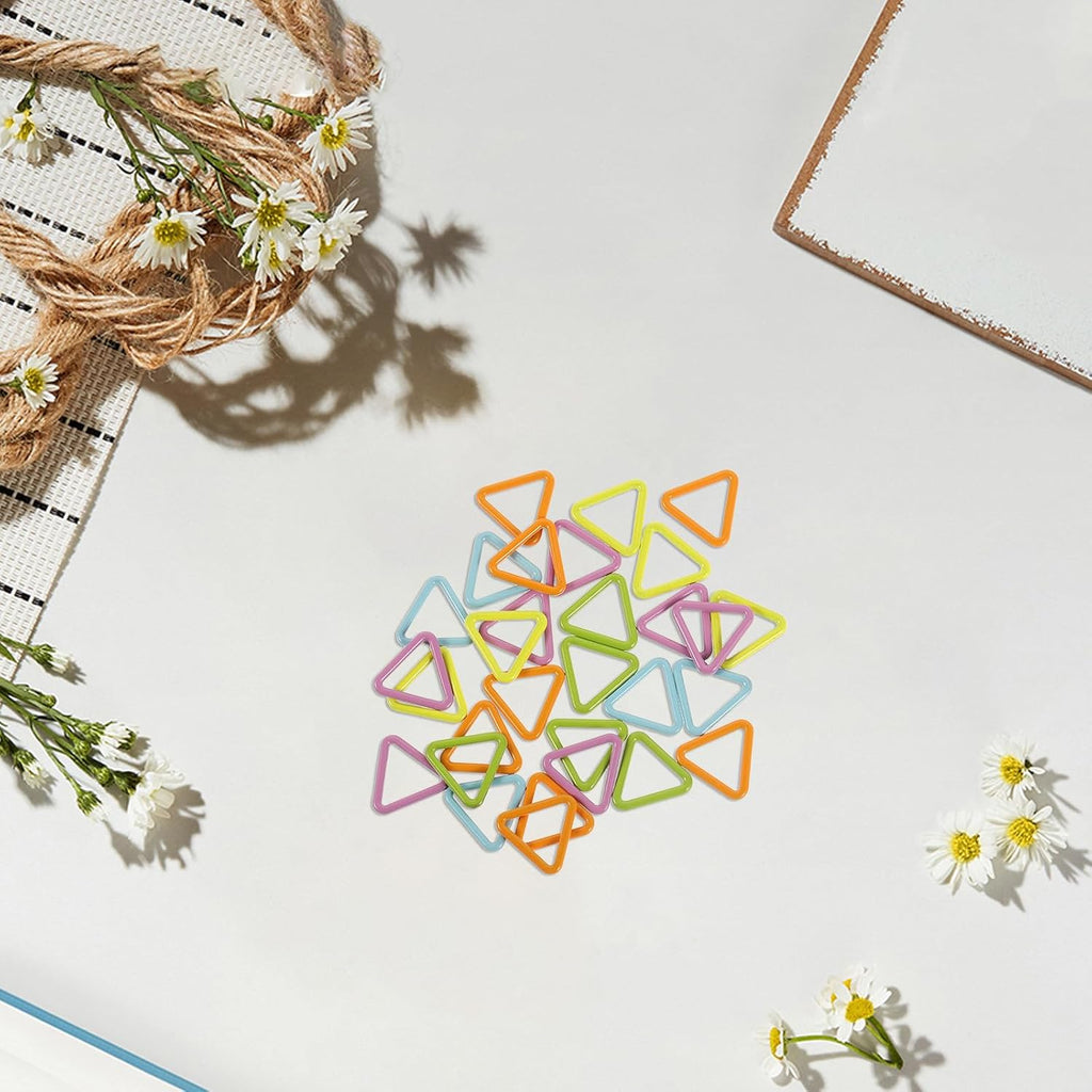 30Pcs Triangle Metal Stitch Markers for Crochet Beginners