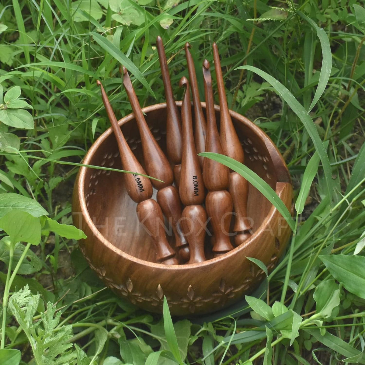 Wooden Large Crochet Hooks Set of 7 (6.5mm to 15mm) – Ergonomic Hooks