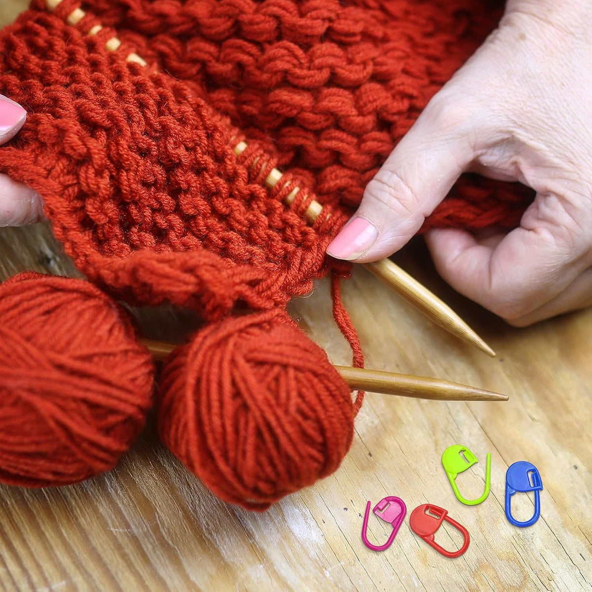 PATIKIL Crochet Stitch Markers, 150Pcs Plastic Knitting Crochet