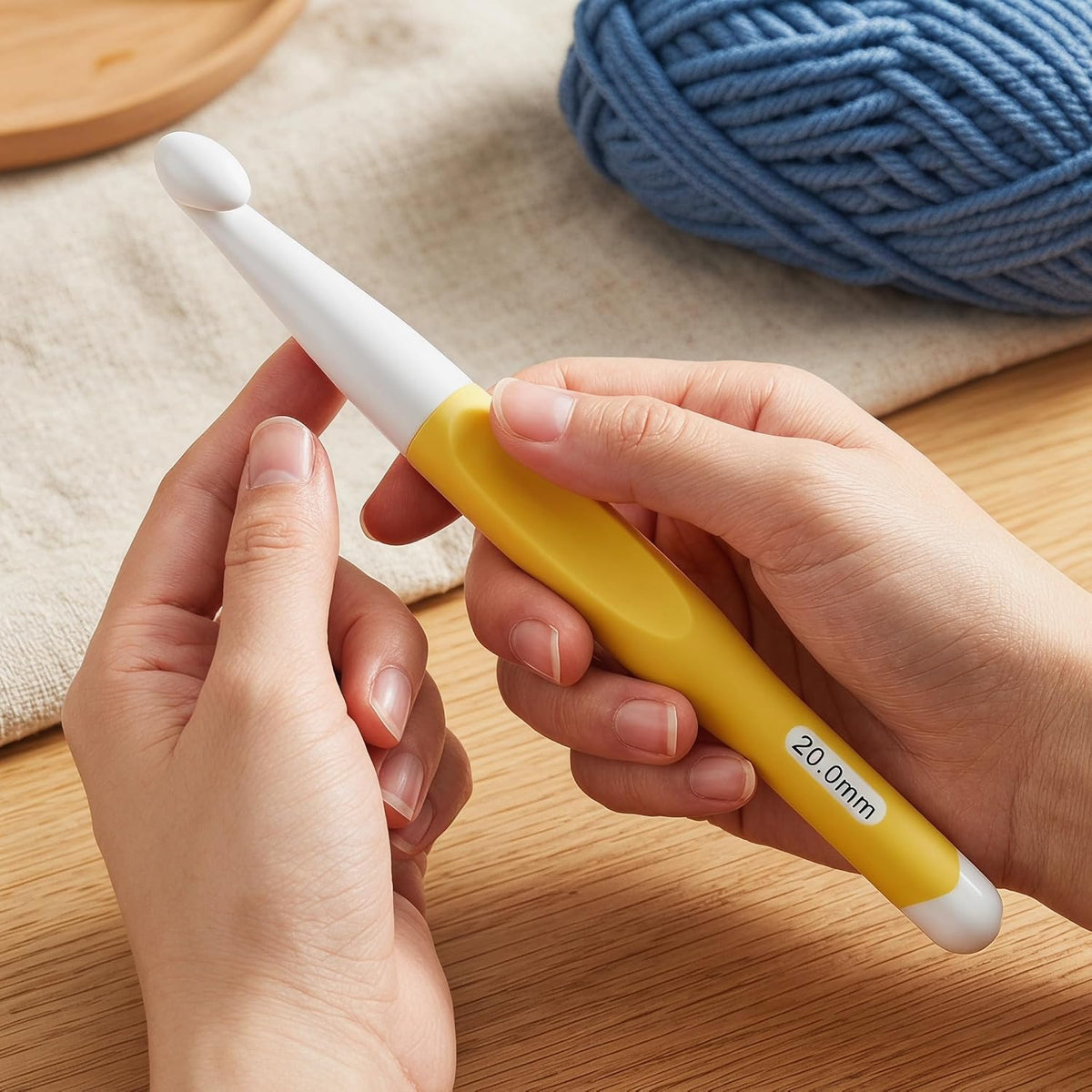 Large Ergonomic Crochet Hooks Set, 5 Pcs Big Crochet Hooks for Chunky