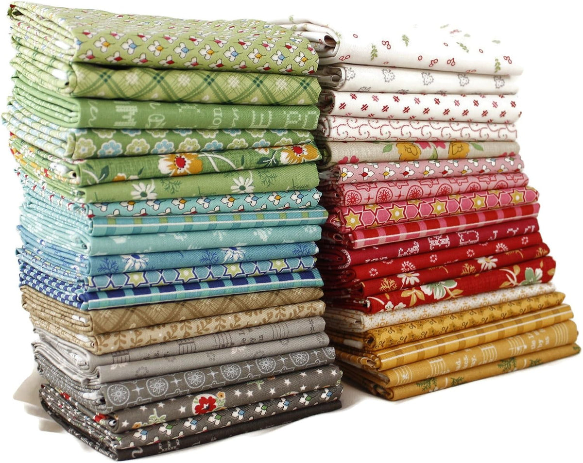 Hometown Holiday - Fat Quarter Bundle (38 pcs) by Lori Holt for Riley