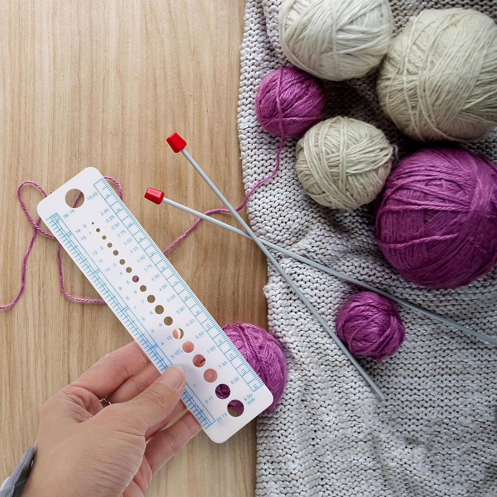 4pcs Knitting Needle Gauge Ruler for Crochet Hooks and Sweater Needles