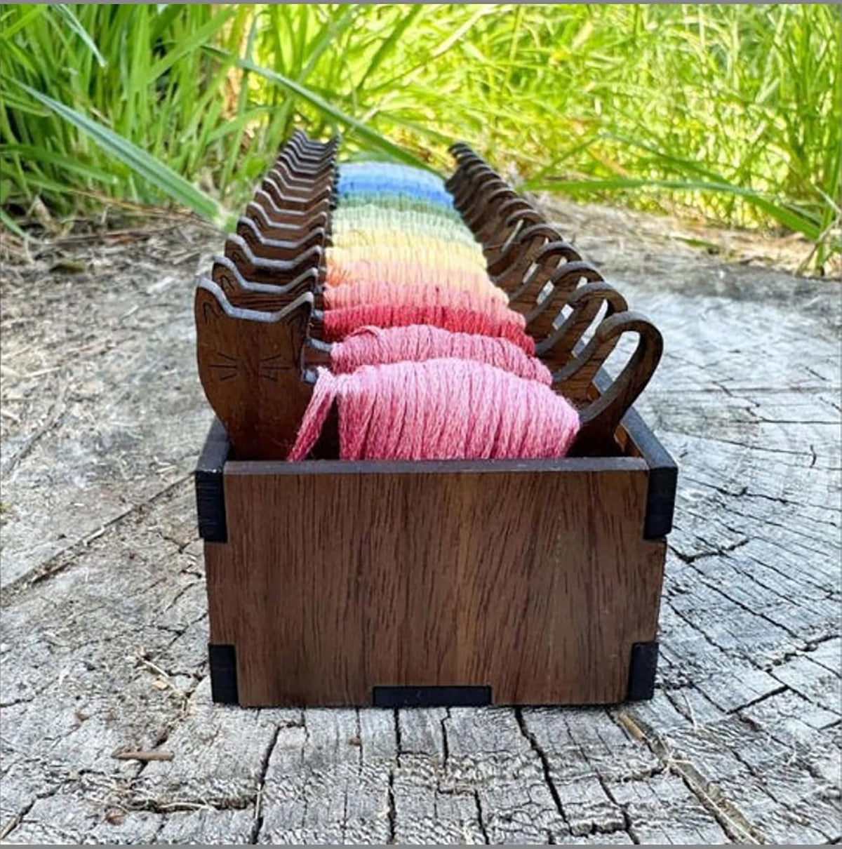 15 Pcs Set Wooden Animal Bobbin Set, Embroidery Thread Bobbins