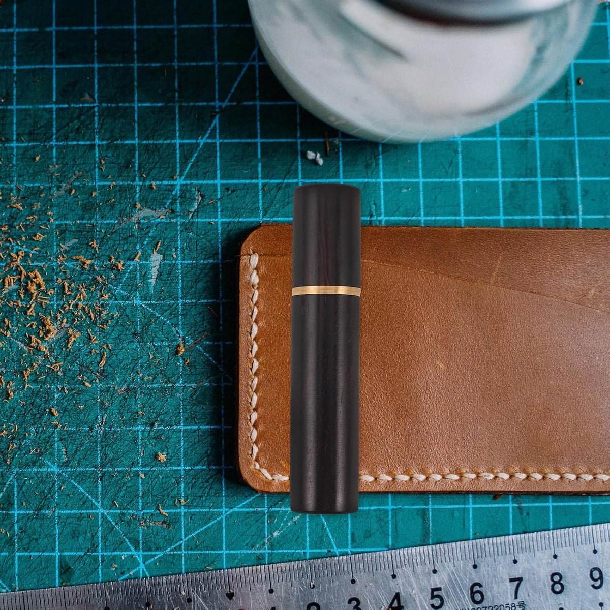 Metal Needle Holder Case with Screw on Lid for Sewing
