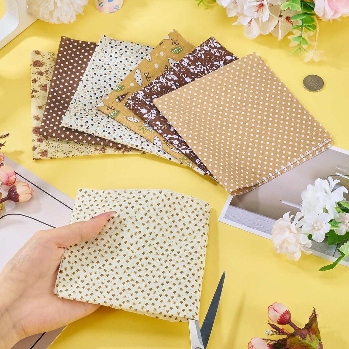KISSITTY 10"x10" Flower Cotton Fabric Brown Color 7 Sheets Floral
