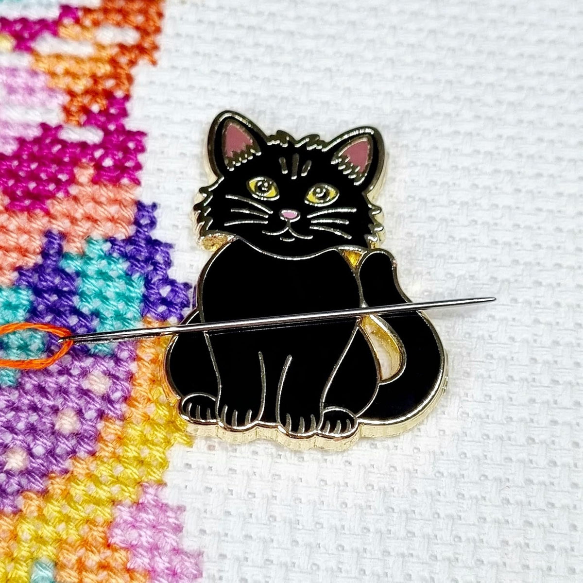 Meloca Designs Black Cat Needle Minder for Cross Stitch, Embroidery